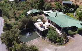 Los Lagos Lodge